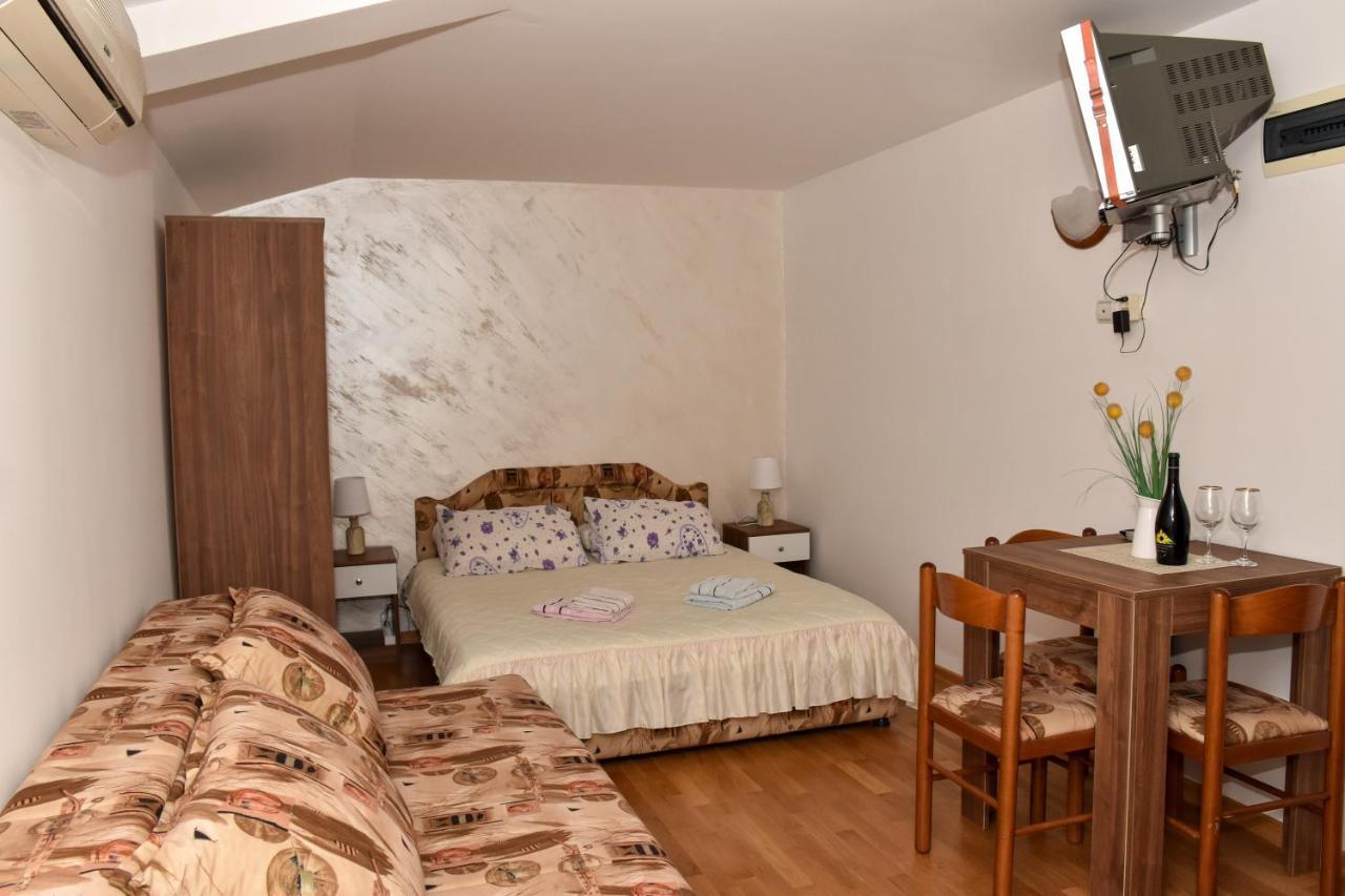 Apartment Simun *