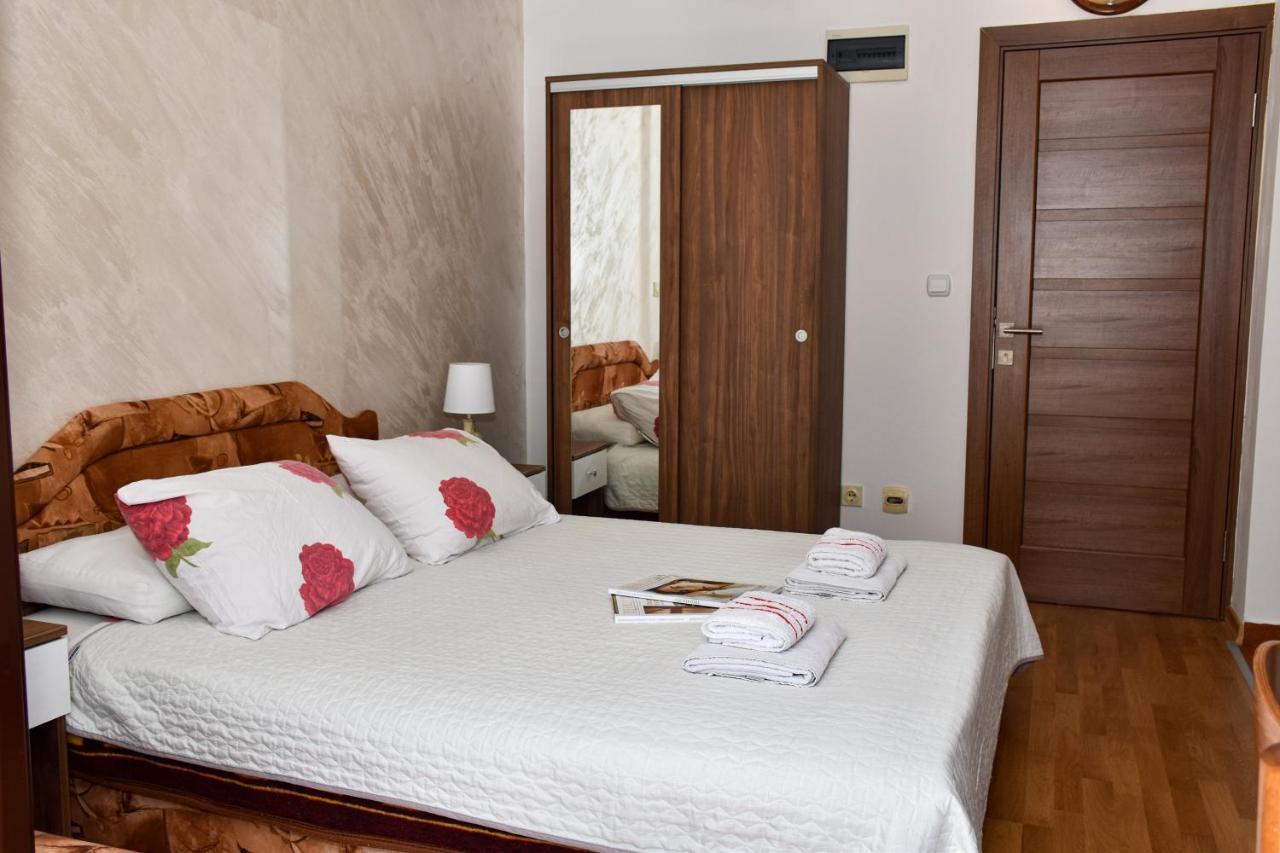 Simun Apartment