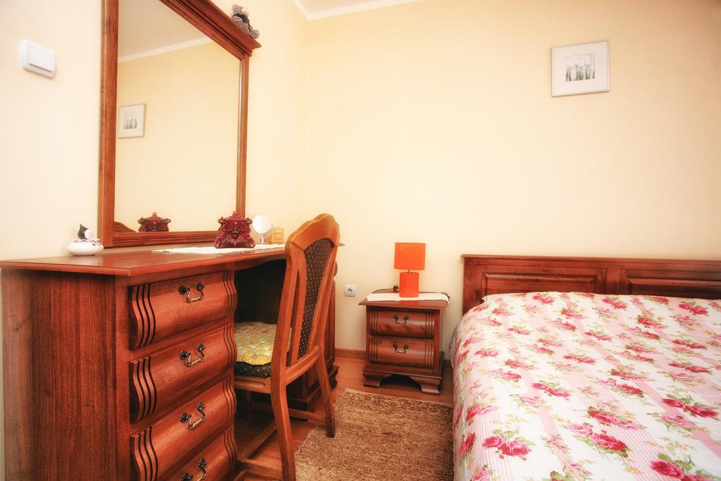 Simun Apartment